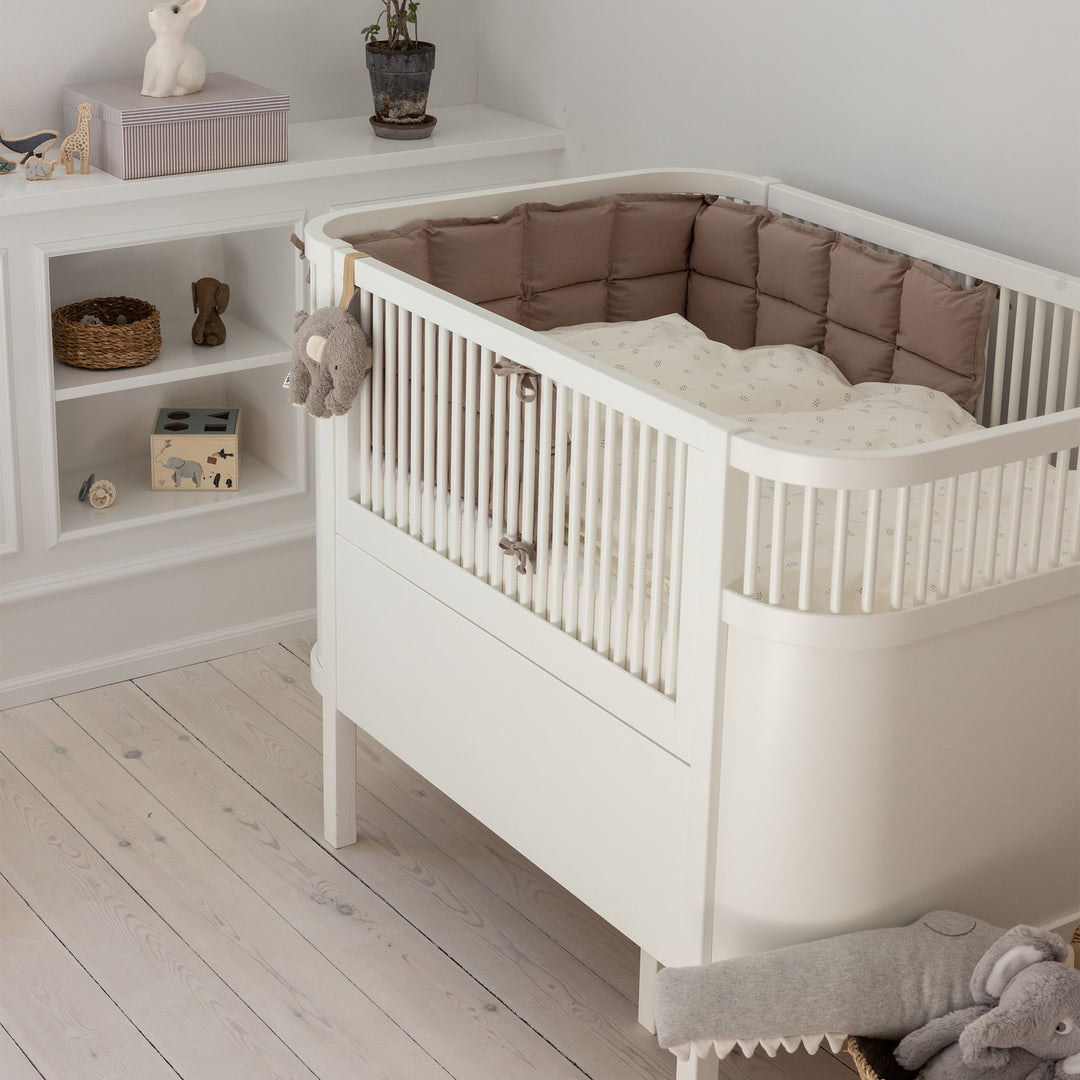 Sebra song, Baby og Junior, Classic White