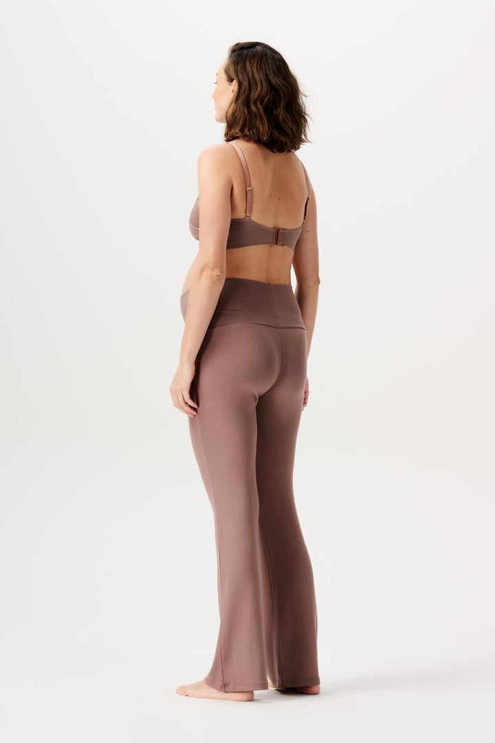 Luci buksur, Deep Taupe