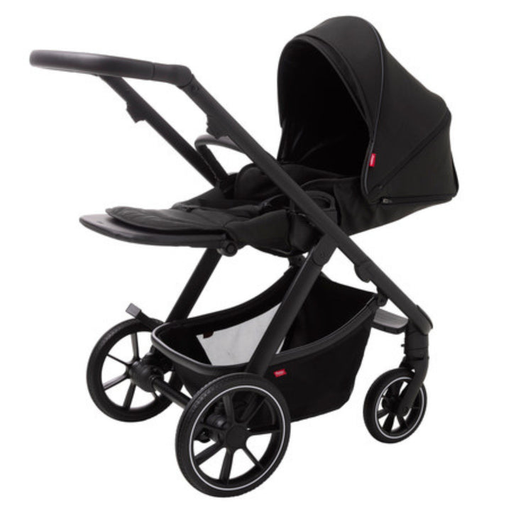 Evoke kombivognur, Black