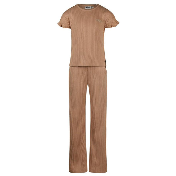 Fatasett, Beige
