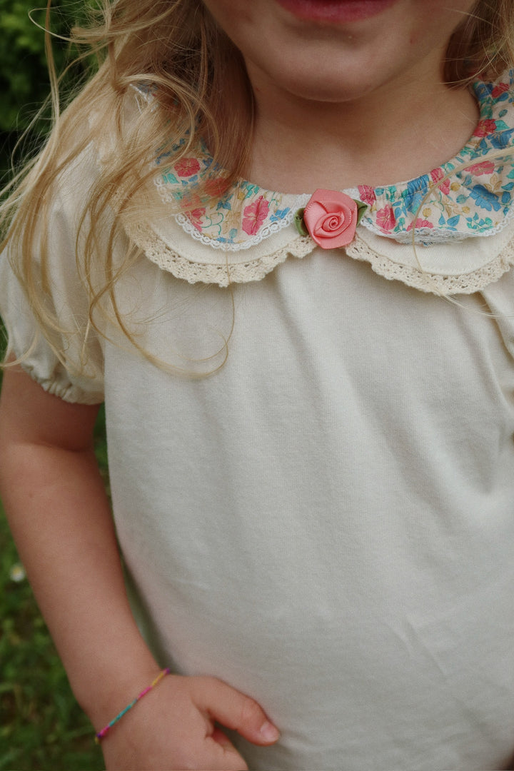 Pam bolur, Antique White