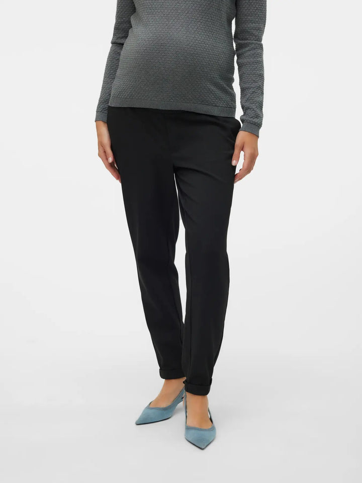 Maya buksur, Black